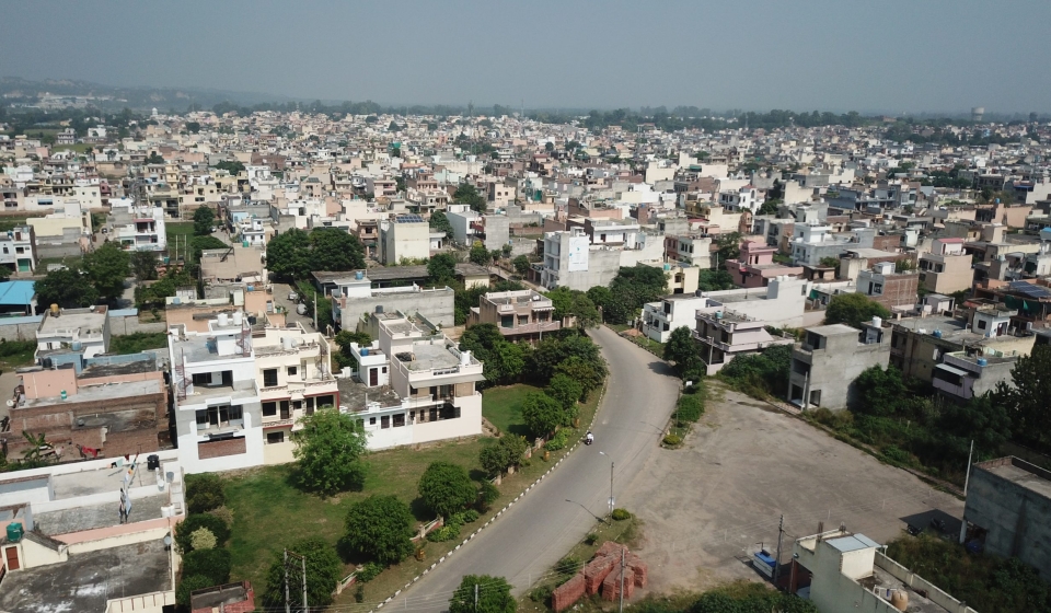 DCIM100MEDIADJI_0087.JPG